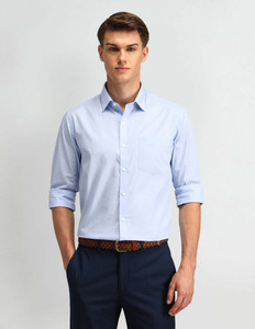 ARROW Men Solid Formal Blue Shirt