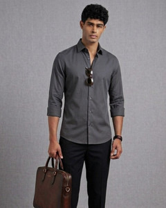 OUTFIT PRO Men Solid Casual Grey Shirt