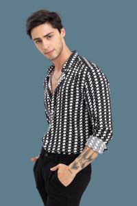 Marmic Fab Men Striped Formal Black, White Shirt