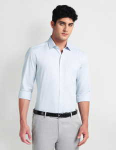 ARROW Men Solid Formal Light Blue Shirt