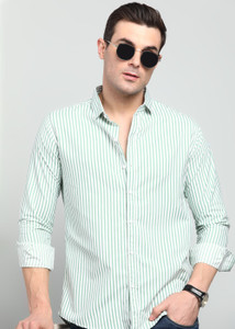 EIGHTEEN UP Men Solid Casual Light Green Shirt