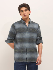 THE BEAR HOUSE Men Checkered Casual Blue Shirt