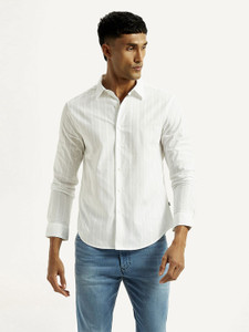 LEVI'S Men Self Design Casual White Shirt