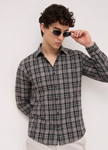 Roadster Men Checkered Casual Multicolor Shirt