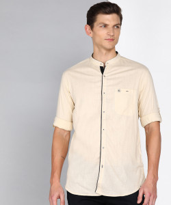 KUONS AVENUE Men Solid Casual Beige Shirt