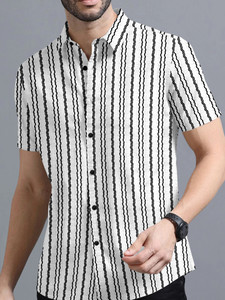 PRAIZY Men Striped Casual White, Black Shirt