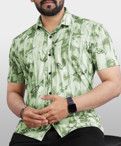 VeBNoR Men Printed Casual Green Shirt