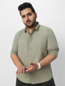 Urbano Plus Men Solid Casual Green Shirt