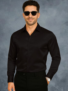 Nat Jastica Men Solid Casual Black Shirt