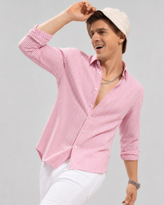 Lyphy Men Regular Fit Striped Spread Collar Casual Shirt - Image 1