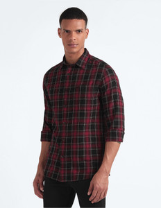 FLYING MACHINE Men Checkered Casual Red, White, Black Shirt