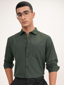 HIGHLANDER Men Solid Formal Green Shirt