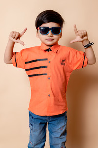 बरकटडिज़ाइनिंग प्लेनेट Shirt