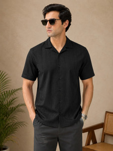 Lyphy Men Solid Casual Black Shirt