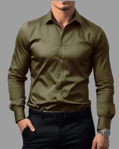 ब्रोकॉन Shirt