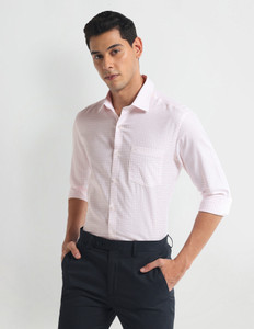 ARROW Men Checkered Casual Pink Shirt