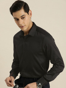 INVICTUS Men Solid Formal Black Shirt