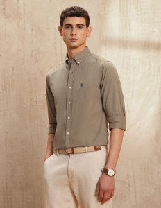 U.S. POLO ASSN. Men Solid Casual Brown Shirt