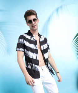 The Indian Garage Co. Men Printed Beach Wear Black Shirt