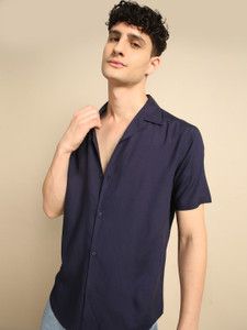 Voroxy Men Solid Casual Blue Shirt