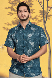 METRONAUT Men Printed Casual Dark Green Shirt
