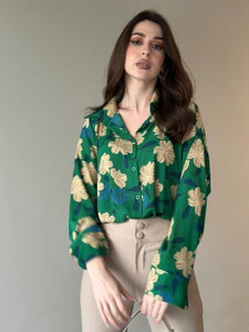 Leriya Fashion Women Printed Casual Green Shirt