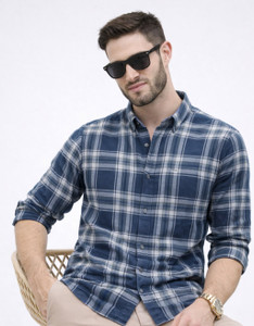 Roadster Men Checkered Casual Blue Shirt