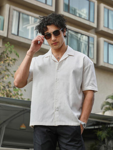 CAHOOT Men Solid Casual White Shirt - Image 6