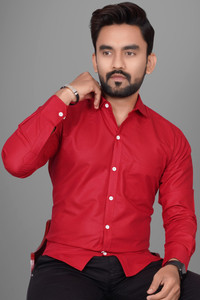 Voroxy Men Solid Casual Red Shirt