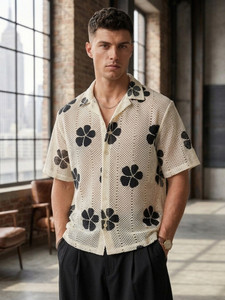 Leriya Fashion Men Printed Beach Wear Beige Shirt