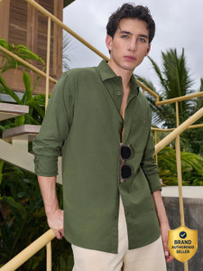 BEWAKOOF Men Solid Casual Green Shirt - Image 6