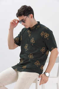 FUBACK Men Embroidered Casual Green Shirt