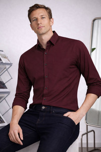FOXTER Men Solid Casual Maroon Shirt