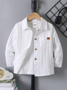 एमब्लिका Shirt