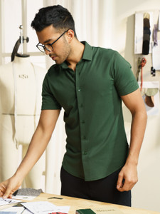 Damensch Men Solid Casual Green Shirt