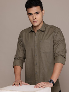 BS BLUE SQUAD Men Solid Casual Brown Shirt