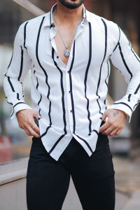 VD Looks Men Striped Casual White Shirt
