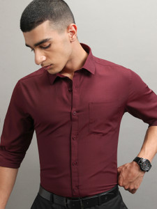 HIGHLANDER Men Solid Formal Maroon Shirt