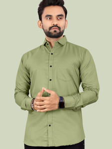 निविक Shirt
