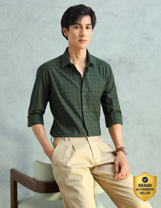 ARROW Men Checkered Casual Green Shirt