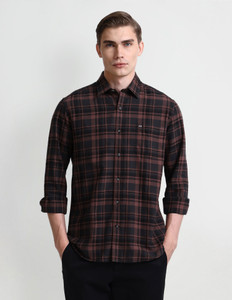 ARROW Men Checkered Casual Maroon Shirt