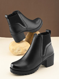 Roadster Comfortable Boots For Women