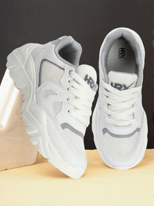 HRX by Hrithik Roshan NEW-CHN-WHITE Walking Shoes For Women