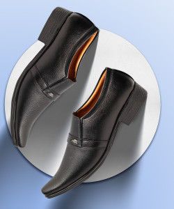 Free Walkers Footwear Slip On For Men