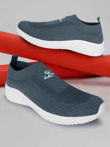 LANCER WONDER-10GRN-WHT Walking Shoes For Men