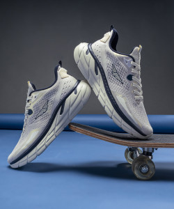 RED TAPE Walking Shoes For Men