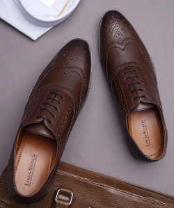 LOUIS STITCH Wingtip Style Brogues For Men