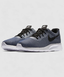 nike men's tanjun racer