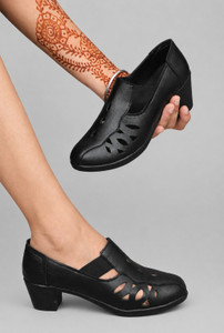 Lyser Casuals For Women
