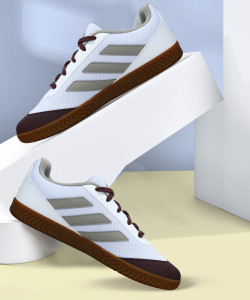 ADIDAS PIVOT COURT M Sneakers For Men